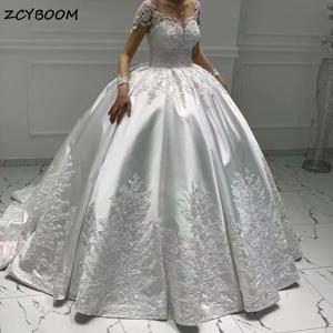 맞춤형 새틴 볼 가운, 긴팔 웨딩 원피스, 2025 공주 레이스 아플리케, 진주 구슬 신부 가운