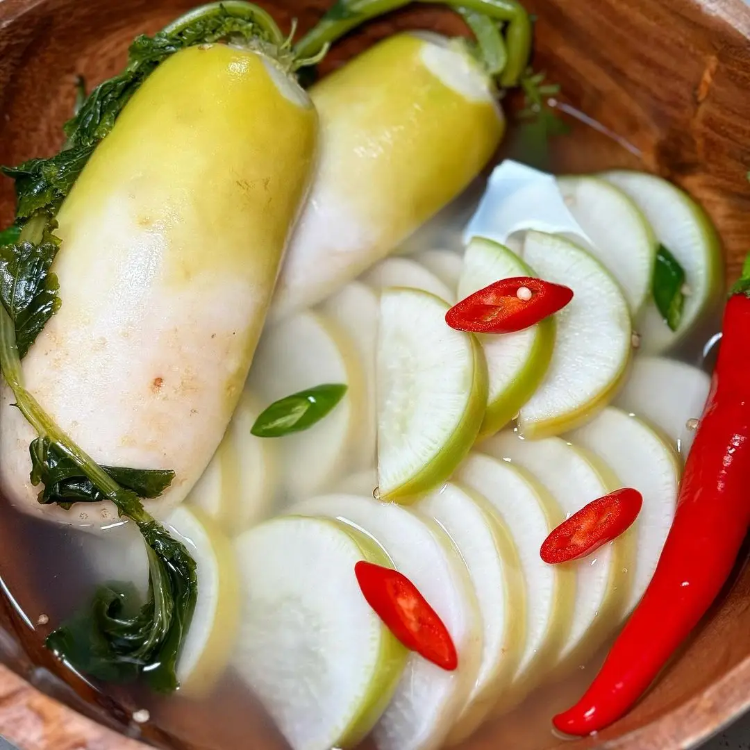 1년에 딱 한번 나오는 아삭하고 시원한 천수무 동치미