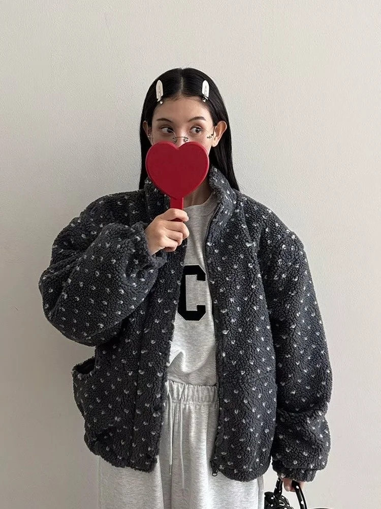패셔너블한 시크 여성 양털 재킷 하트 도트 디자인 따뜻한 면 코트 스타일리시 트렌디 겨울 외투