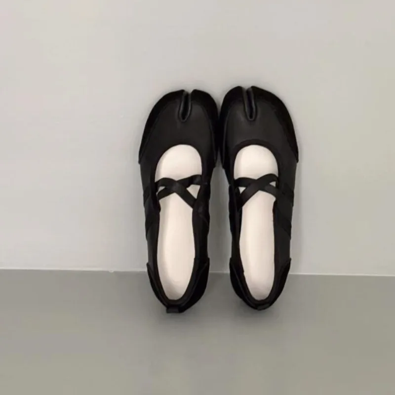 블랙 실버 레드 발레 플랫 트레이너 여성 스플릿 발가락 발레리나 타비 워킹 스니커즈 여성 메리 제인 신발 신발 여름