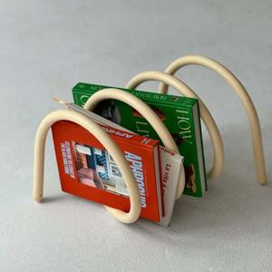 주최자 책장 현대 봄 책 랙 북유럽 거실 탁상용 스토리지 랙 코너 책장 인테리어 가구