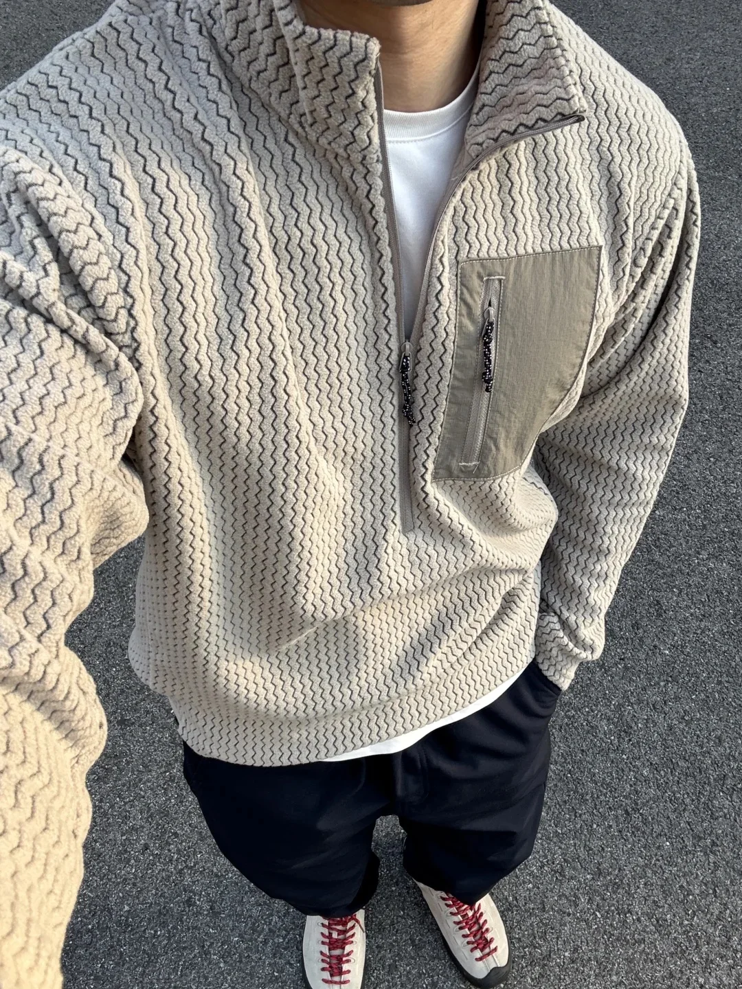 험블 스톤 아웃도어 윈드브레이커 후디 커플 스타일 하프 지퍼 플리스 보온 스탠드 칼라 웨이브 텍스처 캐주얼 웨어