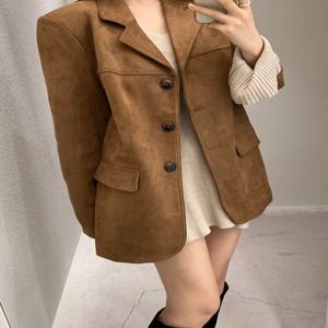 가을 겨울 여성용 루즈 캐주얼 레트로 스웨이드 벨벳 시크 고급스러운 느낌 메랄 워드로브 코트 한국 스타일 긴 소매 버튼 디테일