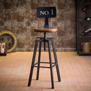 조절 가능한 홈 바 의자, 인더스트리얼 스타일의 원목 높은 회전 스툴, 등받이가 있는 간단한 철제 발판, 편안함을 위해
