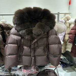 리얼리티 퍼 재킷 여성 패션 겨울 오리털 코트 천연 여우 라쿤 퍼 칼라 파카 럭셔리 따뜻한 패딩 재킷 의류