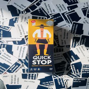 퀵 스톱 (스페인어) : 와일드 웨스트 워드 듀얼 – 빠르고, 열광적이며, 사과하지 않는 즐거움을 선사하는 그룹용 보드게임