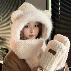 1개 신상 곰 모자 엠보싱 스카프 장갑 플러시 모자 3종 세트 겨울 여성용 방풍 귀 보호 플러피 모자