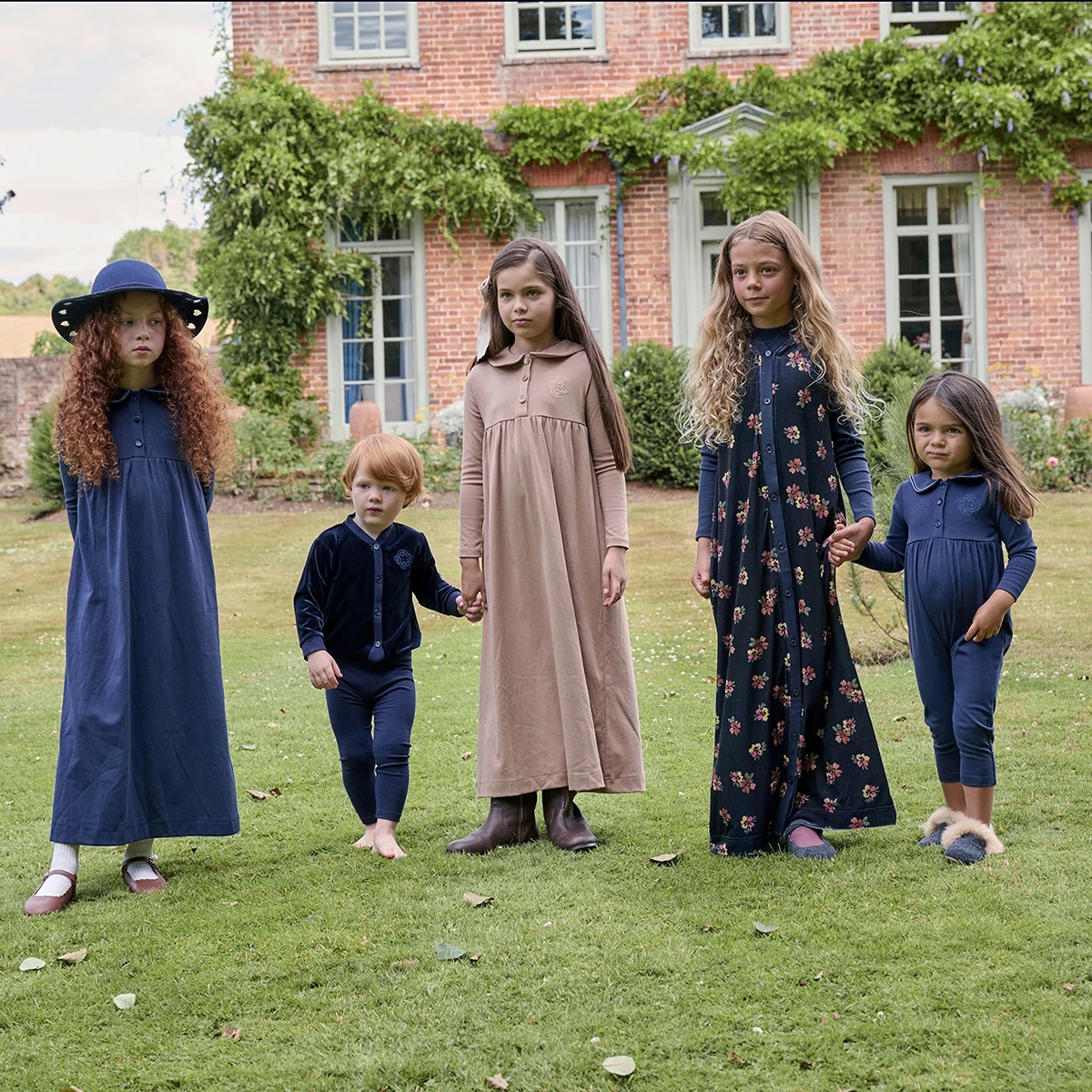 AS Sailor Collection AW25 소녀 가운 드레스 자수 네이비 칼라 베이비 Romper Brothers Sisters Family Matching