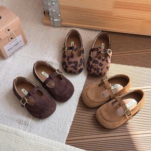 여아 가죽 신발 유아 플랫 슈즈 공주풍 스윗 어린이용 부드러운 신발 T스트랩 레트로 클래식 아동 드레스 슈즈 파티용