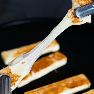 [산아푸드] 구워먹는치즈 240g 1팩 덴마크산 모짜렐라 에어프라이어 간식 캠핑 아이간식