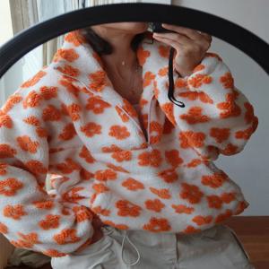 Bornladies 새로운 가을 겨울 여성용 셰르파 꽃 풀오버 후드 하프 지퍼 스타일 루즈 피트 따뜻한 세련된 스웨트 셔츠