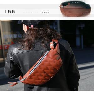 희귀한 가죽 모터사이클 웨이스트 백 체스트 백 2가지 색상 쇼트 패딩 바디 백 소프트 캔버스 안감 지퍼 클로저 캐주얼