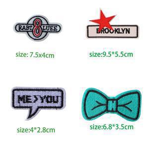 블랙 화이트 영어 알파벳 사각형 자수 패치, 의류 줄무늬 글씨 스티커, 옷 글자 배지, 1 개