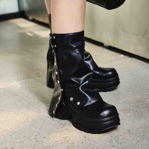 [트와이스 미나 착용] 투웨이 버튼 워머 미들부츠 412446006 (7cm/1color)