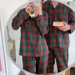 [브리치]  /  갬성모드  윈터 메리 체크 깅엄 패턴 커플 잠옷 상하