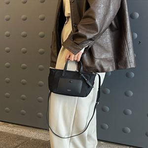 헤지스 액세서리 [[25FW]] HIWA5F957BK [선물추천][인기급상승][라잇백] 블랙 심플 포켓 나일론