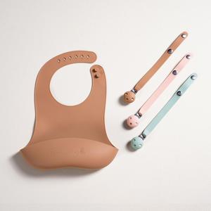 [쁘띠윙스] 아기턱받이+쪽쪽이 트랩/홀더 실리콘홀더 클립 치발기 떨어짐방지