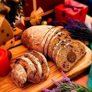 사전 예약판매--- 크리스마스 디저트_ 통밀로 만든 건강한 수제 슈톨렌 통밀빵 (비건빵 stollen 통밀식빵 )