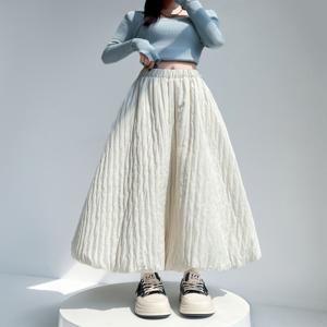 살구색 겹솜 꽃봉오리 스커트 여자 가을 겨울 신상 두꺼운 허리 날씬해 보이는 중장형 a자 스커트