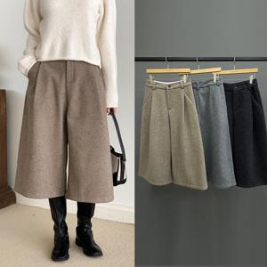 여성 울 8부 팬츠 핀턱 S M L 버뮤다 빅사이즈 겨울 와이드 통 슬랙스 모직