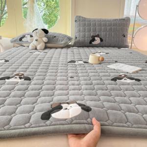 겨울 따뜻한 벨벳 극세사 침대패드 매트리스 베개커버 세트 고정밴드