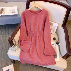 가을 겨울 여성 긴팔 니트 원피스 허리 조임 슬림핏 플레어 소매 미니 원피스