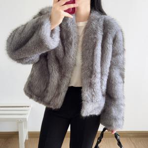 여성 퍼 자켓 숏 코트 페이크퍼 인조퍼 연말 파티 하객 룩 털