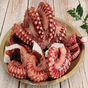 살아있는 녀석들을 바로 자숙한 초대왕 자숙 돌문어 / 참문어 / 자숙후 1kg 내외 /원물 1.3~1.5kg 급