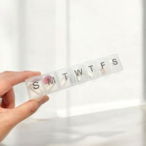 휴대용 사각 1주일 약 보관함/요일/보관통/약통/케이스/일주일/데일리/영양제통/알약통/플라스틱/알약