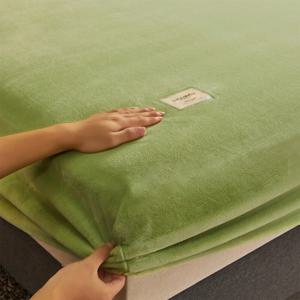 두툼한 낮잠 겨울 밀크 플란넬 매트리스 커버 소프트 풀커버 보온 침대 시트