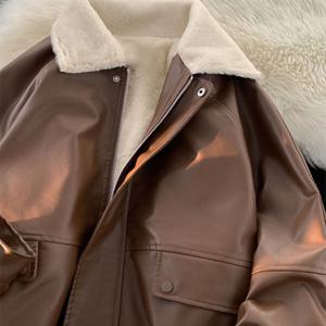 여자 겨울 터틀넥 가죽 자켓 기모 도톰 집업 포켓 캐주얼 빅사이즈 루즈핏 코트