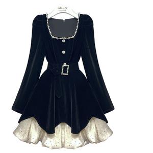 빅사이즈 여성 봄 원피스 여성스러운 스퀘어 넥 스몰 블랙 스커트