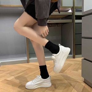 키높이운동화 여자 정장 굽높은 운동화 학생 캐주얼 신발 나들이