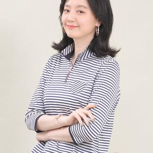 애비뉴투지 엄마옷 리얼 실켓 면 스트라이프 칠부 티셔츠 A05420