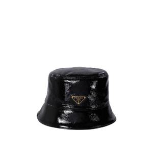 PRADA 1HC1372DNTF0002 Naplak patent leather bucket hat
