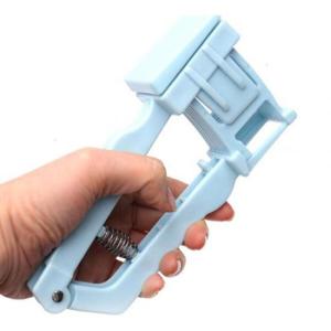 아트박스/와인앤쿡 수동형 마늘다지기1개(색상랜덤)