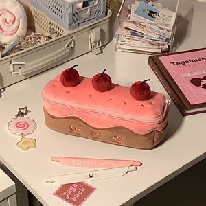 딸기무스 케이크 체리 필통 파우치