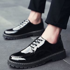 남성 겨울구두 신사화 털구두 회사원 출근룩 코디