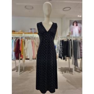 [레코브]플라워 벨벳원피스(LC31EYOP540X)