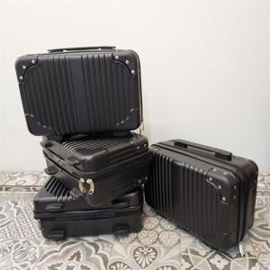 [라일리] Rly 1박2일 미니 캐리어 검정 메이크업 박스