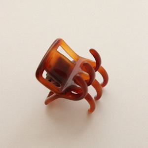 바이데이지 프랑스 브라운 스퀘어 헤어 집게핀 스몰 Bh0948