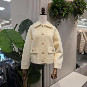 스테파니 HC05 금단추카라니트자켓 A25JK5409