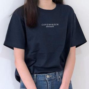 [험블스튜디오] 덴마크 레터링 루즈핏 반팔면티 네이비