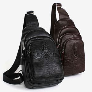 IGL 가죽슬링백 메신져 여행 남녀 보조가방 크로스백