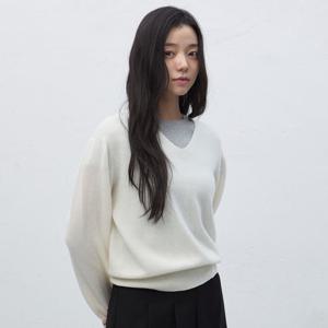 WOMAN 홀가먼트 울 브이넥 니트 풀오버 [IVORY] / WBE4L05546