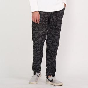 여자 겨울철 따뜻한 폴리네시안 무늬 융털 기모바지