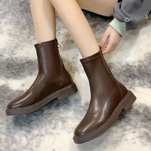 여성 캐주얼 패션 데이트 코디 방한 부츠 슈즈 신발