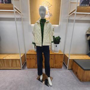 레코브 HC04 니트배색후드패딩점퍼 SB31DYPD901