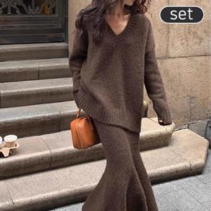 [유니제이] 브떼아 V넥 니트 스커트 SET