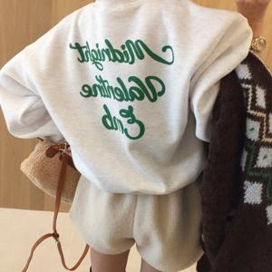 아이미마인 / 필기체 배색 레터링 라운드 기모 겨울맨투맨 (3color)